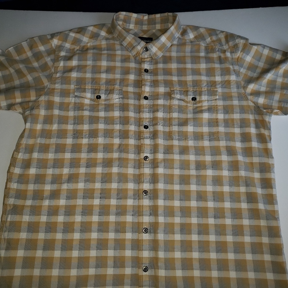 Patagonia Short sleeve orange plaid XL